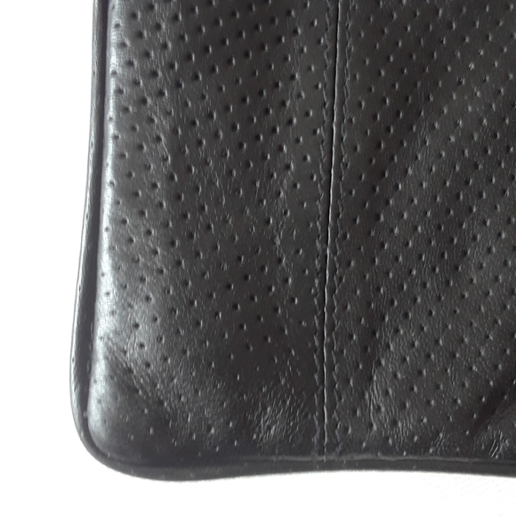 Moroccan Soft Leather Crossbody Bag. Black - Picture 11 of 13